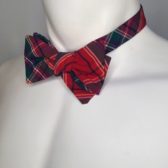 GITMAN BROS for Neiman Marcus -plaid bow tie - 100% silk - Picture 3 of 6